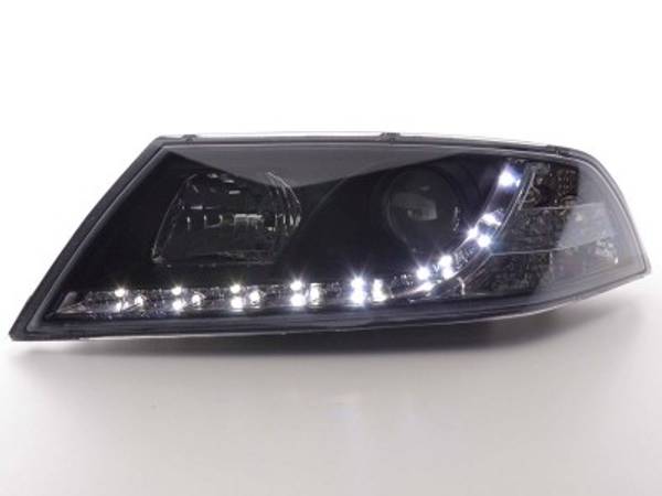 Skoda Octavia 1Z Forlygter Dayline Sort