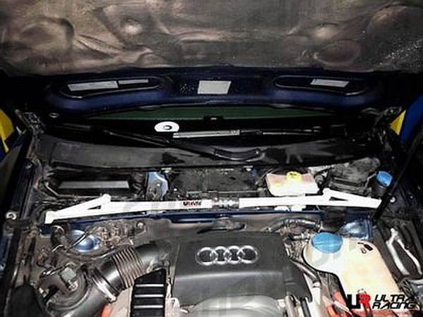 UltraRacing Domstrebe Audi A6 C6 (4F) 04-11 4.2 4WD